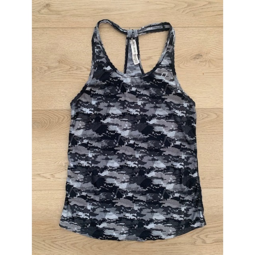 Lorna Jane Active Black Gray Camo Racerback‎ Tank Top XS workout athletic